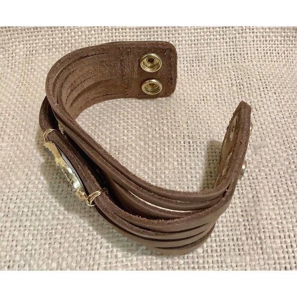 MGD Mindy Gold Designs cocoa brown leather band bracelet w/ crystal druzy stone - Picture 3 of 4